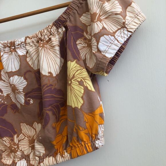 Wilfred crop top.  Size medium - Picture 5 of 5